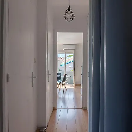 Le Cocon De - Moins De 200m De La Apartament